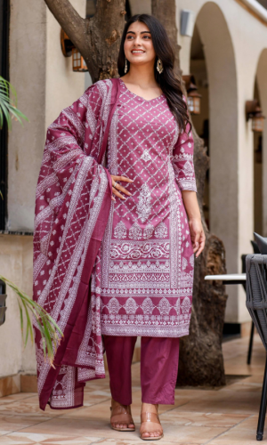 Regal Berry Bloom (Straight fit)