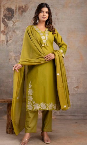 Green Plus Size Wonder