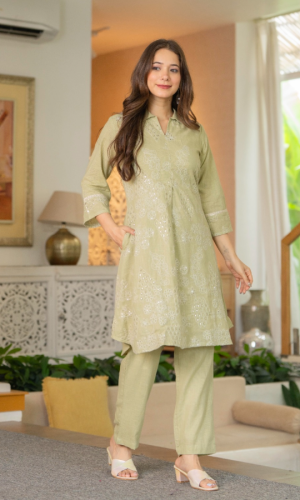 Light and Breezy Embroidered Set