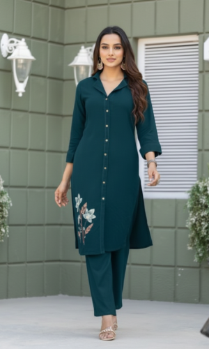 A smart and comfy set