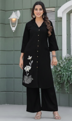 Black that makes Ethnic Sheek