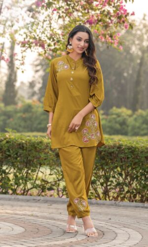 Quirky Set in Premium Rayon