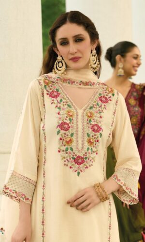 Premium Mull Chanderi Ensemble With Scalloped Organza Shawl