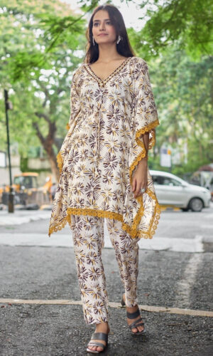 Elegant Cotton Flex Printed Suit With Detailed Thread Embroidery