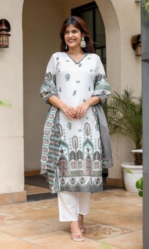 Signature Embossed Mul Cotton Set With Hand-Threaded Accents