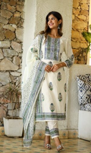 Ivory Dobi Cotton Ensemble