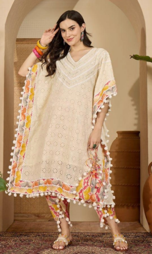 Regal Cotton Kaftan Suite featuring Sophisticated Hand-Detailing(With Matching Bag)